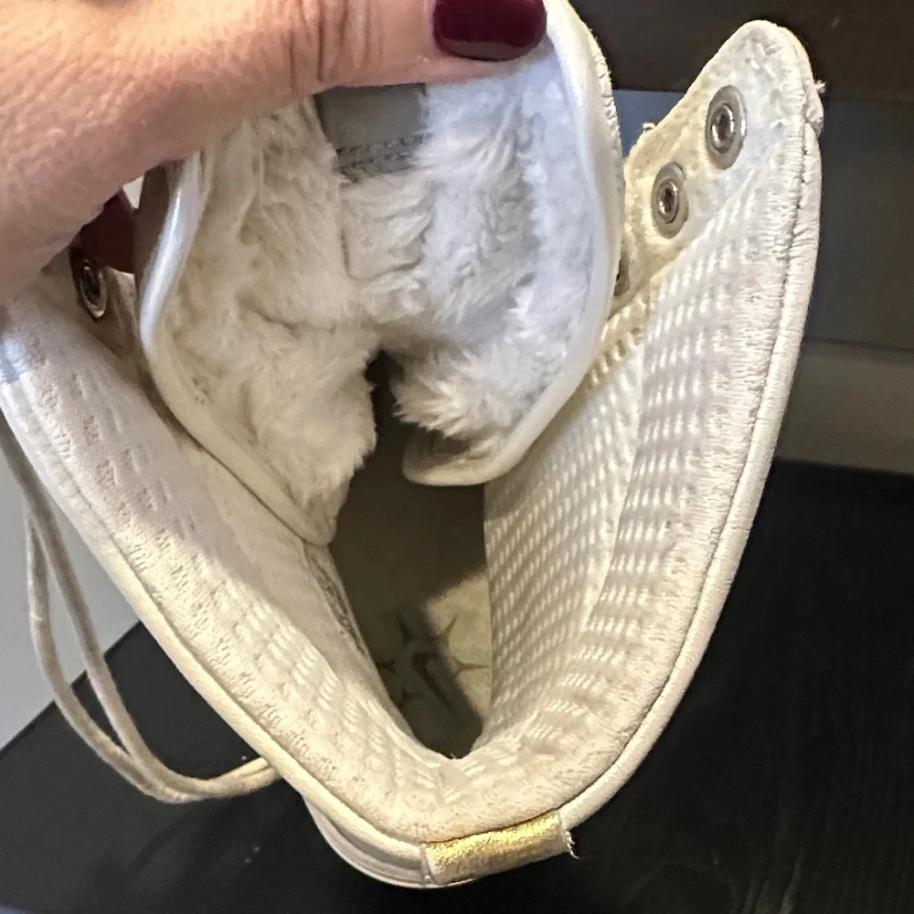 Women's Air Force One's 6‎ inch White and Metallic Gold Size 7.5